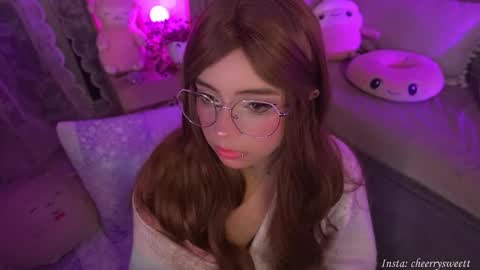 Snapshot of cheerrysweett chatting on 5, 2, 2026 Baby Cherry online show from 5, 2, 2026