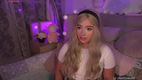 Snapshot of cheerrysweett chatting on 6, 3, 2026 Baby Cherry online show from 6, 3, 2026