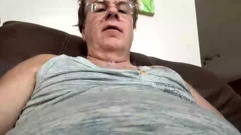 Snapshot of chefbrian36 chatting on 17, 9, 2025 Chefbrian36 online show from 17, 9, 2025