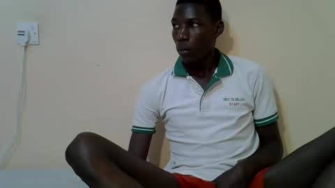 Snapshot of chekyboys_ chatting on 4, 12, 2025 chekyboys_ online show from 4, 12, 2025