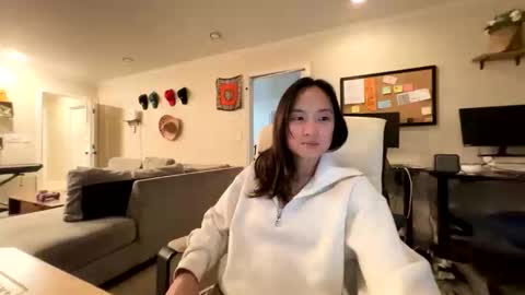 Snapshot of chellybear101 chatting on 5, 11, 2025 chellybear101 online show from 5, 11, 2025