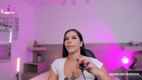 Snapshot of chelsey_hudson chatting on 27, 11, 2025 chelsey_hudson online show from 27, 11, 2025