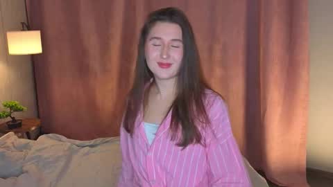 chelsiecleal online show from 20, 10, 2025