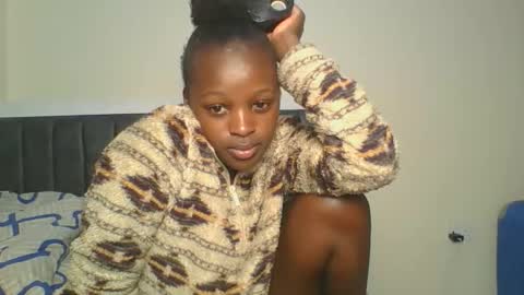 Snapshot of chelsy_2 chatting on 25, 3, 2026 chelsy 2 online show from 25, 3, 2026