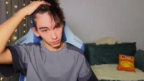 LUCASRYANPVT IS OPEN online show from 25, 9, 2025