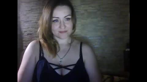 Snapshot of cherry04383 chatting on 4, 4, 2026 cherry04383 online show from 4, 4, 2026