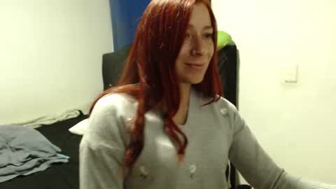 Snapshot of cherry_cam30 chatting on 28, 12, 2024 cherry aleja online show from 28, 12, 2024