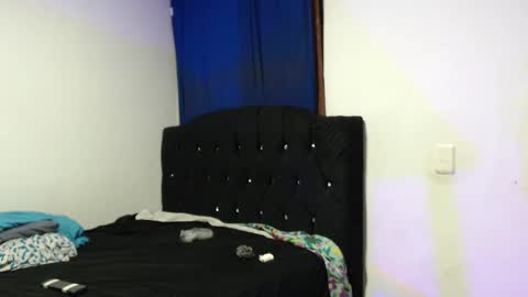 Snapshot of cherry_cam30 chatting on 30, 12, 2024 cherry aleja online show from 30, 12, 2024