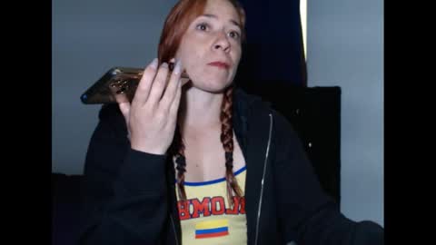 Snapshot of cherry_cam30 chatting on 29, 9, 2025 cherry aleja online show from 29, 9, 2025