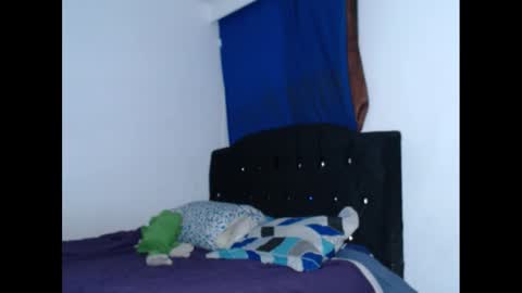 Snapshot of cherry_cam30 chatting on 9, 10, 2025 cherry aleja online show from 9, 10, 2025