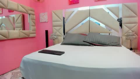 Snapshot of cherry_love_0 chatting on 23, 4, 2026 Cherry girl online show from 23, 4, 2026