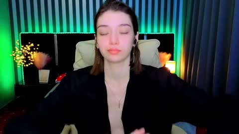 Snapshot of cherry_wipe chatting on 16, 4, 2026 Cherry Wipe online show from 16, 4, 2026