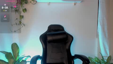 Cherry Lady online show from 27, 10, 2025