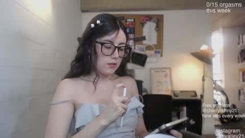 Snapshot of cherrybunny21 chatting on 13, 3, 2026 Sarah Prez online show from 13, 3, 2026