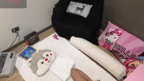 Cherry online show from 19, 2, 2025