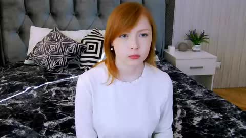 Snapshot of cherrycrushlove chatting on 18, 3, 2026 cherrycrushlove online show from 18, 3, 2026