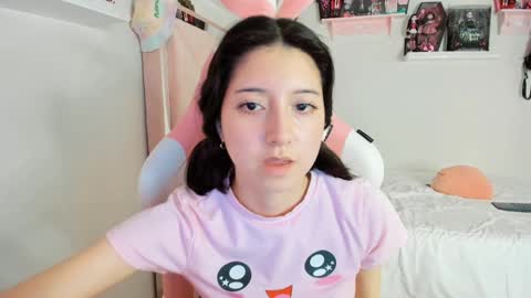 Snapshot of cherrymafer666 chatting on 27, 1, 2025 cherrycute666 online show from 27, 1, 2025