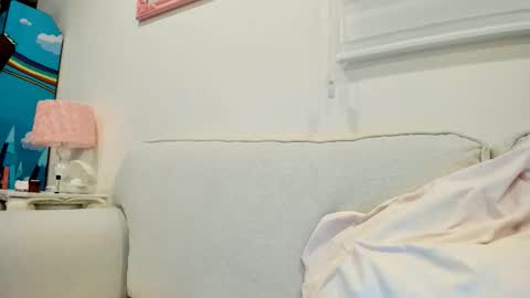 Snapshot of cherrymafer666 chatting on 21, 12, 2025 cherrycute666 online show from 21, 12, 2025