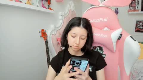 Snapshot of cherrymafer666 chatting on 6, 3, 2026 cherrycute666 online show from 6, 3, 2026