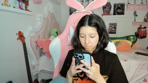 Snapshot of cherrymafer666 chatting on 8, 3, 2026 cherrycute666 online show from 8, 3, 2026