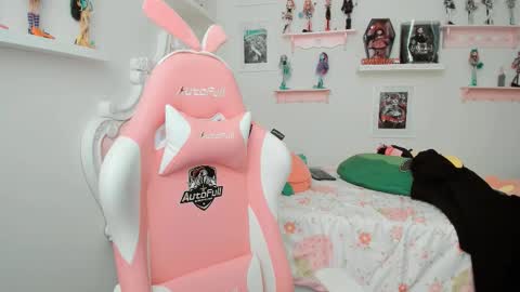 Snapshot of cherrymafer666 chatting on 23, 3, 2026 cherrycute666 online show from 23, 3, 2026