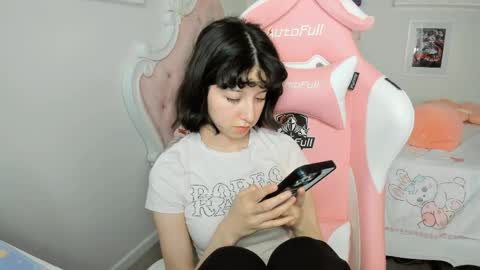 Snapshot of cherrymafer666 chatting on 14, 5, 2026 cherrycute666 online show from 14, 5, 2026