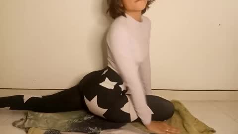 Cherry  online show from 1, 1, 2025