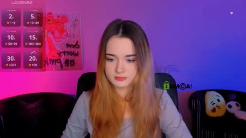 Snapshot of cheryl_sweetie chatting on 19, 12, 2025 Your cutie online show from 19, 12, 2025