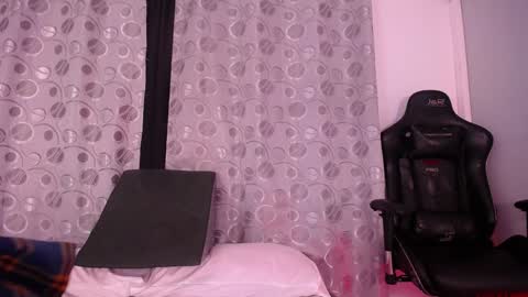 cherylfoster_ online show from 22, 1, 2025