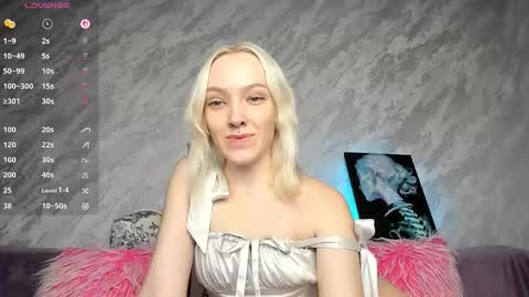 Snapshot of cherylmason chatting on 11, 9, 2025 Cheryl online show from 11, 9, 2025