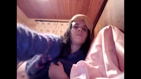 Snapshot of cherymoon89 chatting on 12, 1, 2025 CherryMoon online show from 12, 1, 2025