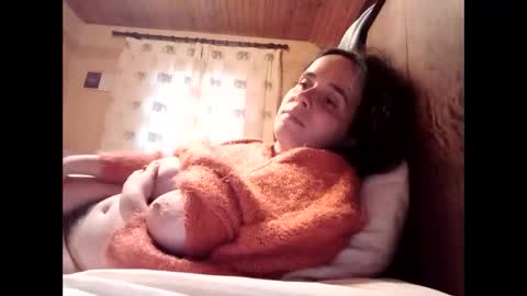 Snapshot of cherymoon89 chatting on 12, 3, 2025 CherryMoon online show from 12, 3, 2025