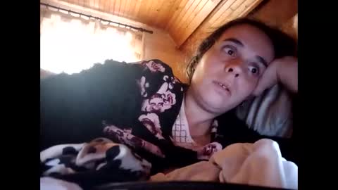 Snapshot of cherymoon89 chatting on 20, 10, 2025 CherryMoon online show from 20, 10, 2025