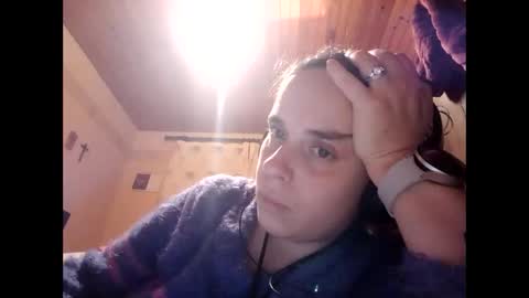 Snapshot of cherymoon89 chatting on 15, 12, 2025 CherryMoon online show from 15, 12, 2025