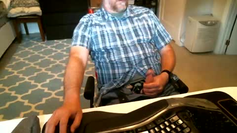 Snapshot of chesbayboy chatting on 18, 6, 2026 chesbayboy online show from 18, 6, 2026