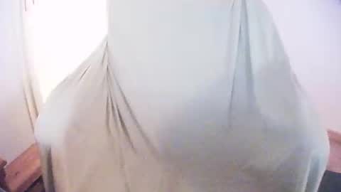 Ches Long online show from 28, 2, 2025