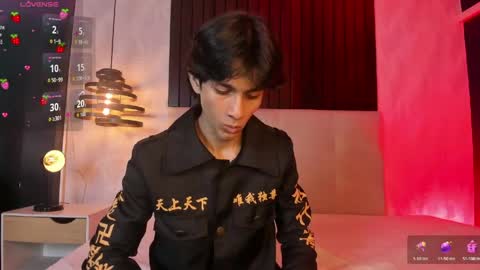 Snapshot of cheys_mast chatting on 19, 4, 2026 Cheys online show from 19, 4, 2026