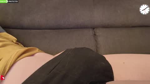 Snapshot of chezmonsieur_g chatting on 24, 3, 2026 Grey online show from 24, 3, 2026