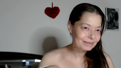 Chiara online show from 5, 4, 2026