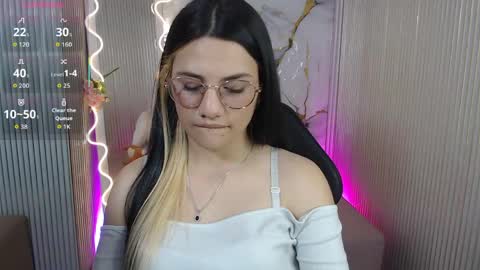 Chiara  online show from 8, 5, 2026