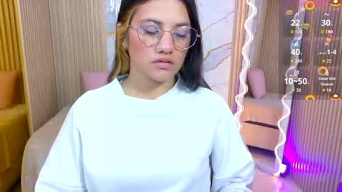 Snapshot of chiara_tay chatting on 18, 6, 2026 Chiara online show from 18, 6, 2026