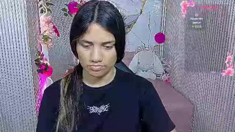 Snapshot of chiara_tay chatting on 2, 7, 2026 Chiara online show from 2, 7, 2026