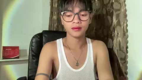 Snapshot of chichay_addams chatting on 12, 10, 2025 Addams online show from 12, 10, 2025
