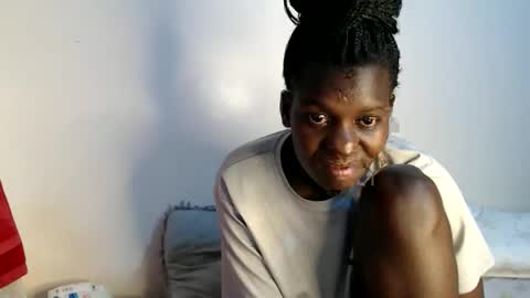 Snapshot of chichie_ chatting on 1, 6, 2026 chichie_ online show from 1, 6, 2026