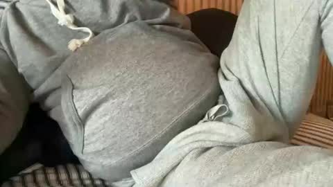 chiguy63v4 online show from 13, 2, 2026