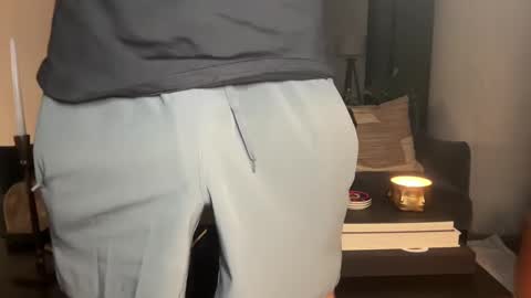 Snapshot of chiguy841 chatting on 17, 2, 2025 ChiGuy841 online show from 17, 2, 2025