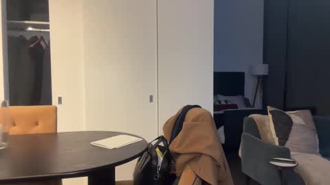 Snapshot of chiguy841 chatting on 25, 2, 2025 ChiGuy841 online show from 25, 2, 2025