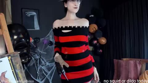 Snapshot of chilicheesebite chatting on 24, 10, 2025 Nina online show from 24, 10, 2025