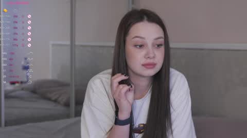 Snapshot of chillgirlll chatting on 2, 5, 2026 Nicole online show from 2, 5, 2026