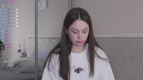 Nicole online show from 7, 7, 2026